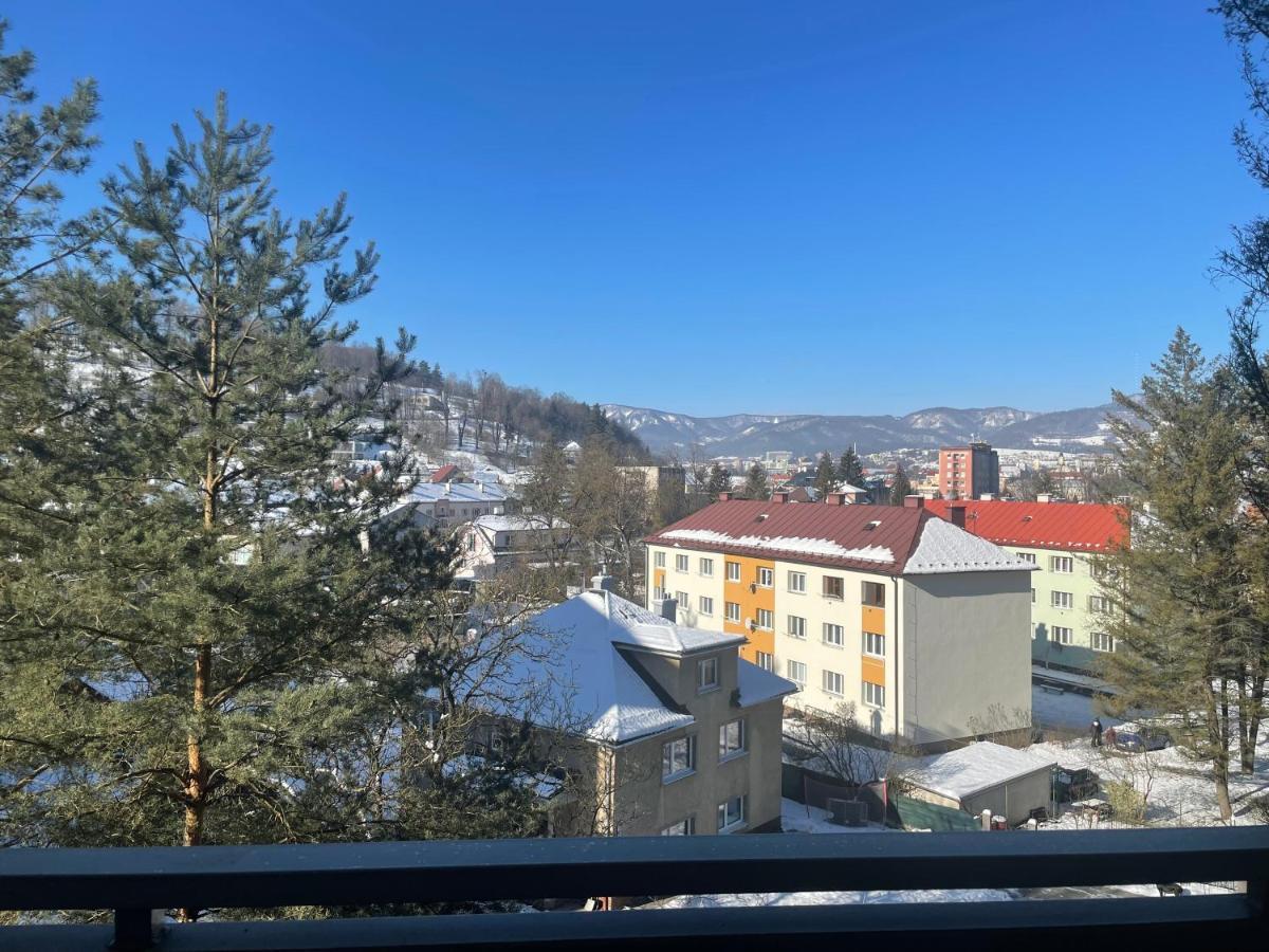 We Apartment - Close To The Center & City View, Self Check-In 24H Banská Bystrica Exterior photo